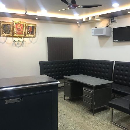 Shri Vasant Lodge Hubli Eksteriør billede