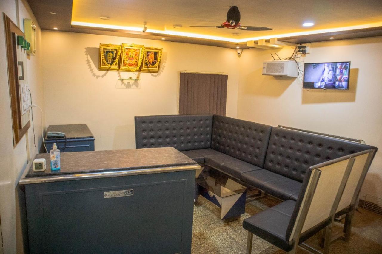 Shri Vasant Lodge Hubli Eksteriør billede